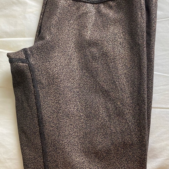 Wunder Under Foil - Picture 2 of 5